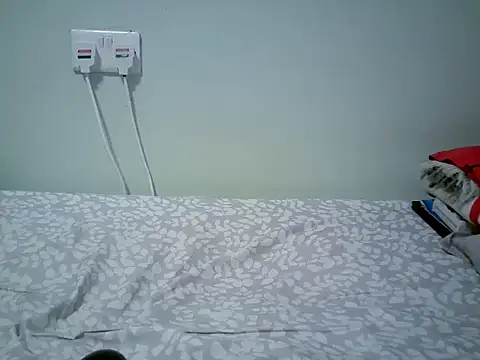 Oyeiyyy online show from 02-08-26, 09:07