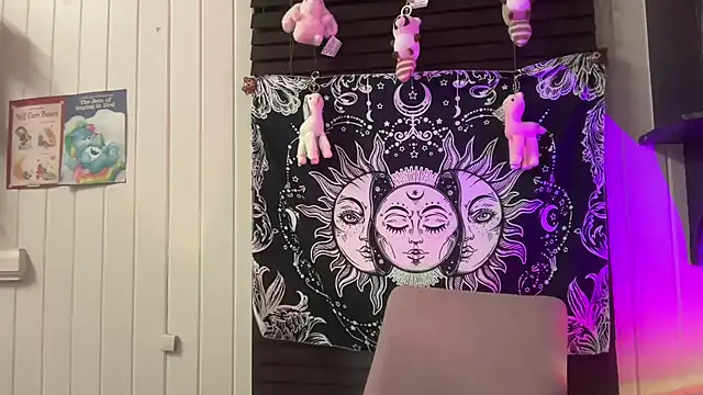 xopeachybaby online show from 05-31-26, 06:19