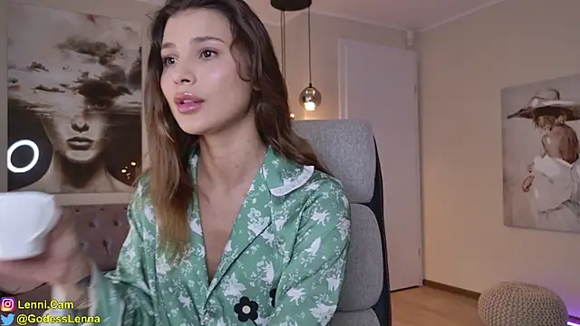 Snapshot of Lenna_Godess chatting on 02-07-26, 07:27 Lenna Godess online show from 02-07-26, 07:27