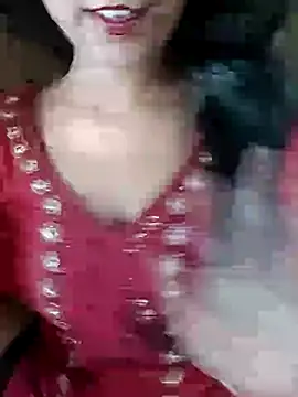 Snapshot of Ayesha_Khan1 chatting on 05-17-26, 05:40 Ayesha Khan1 online show from 05-17-26, 05:40