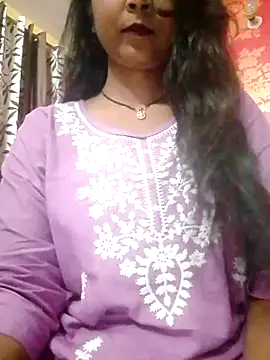 Snapshot of Ayesha_Khan1 chatting on 05-03-26, 04:39 Ayesha Khan1 online show from 05-03-26, 04:39