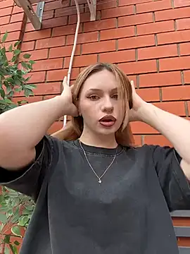 DayaFoxy online show from 03-19-26, 01:11