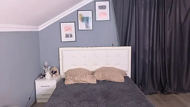 Naomi Demio online show from 03-01-26, 10:15