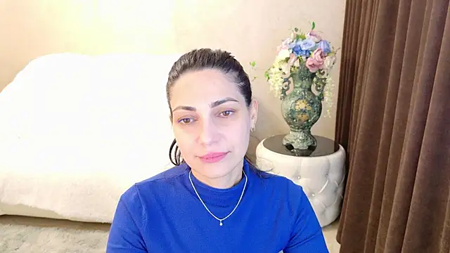 LovelyBeatrice online show from 02-17-26, 08:11