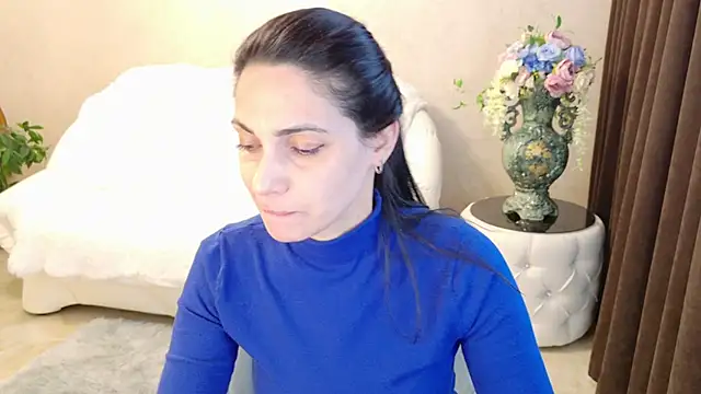 LovelyBeatrice online show from 02-24-26, 06:03