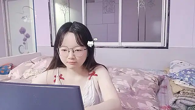 Snapshot of weiwei4999 chatting on 02-13-26, 09:09 weiwei4999 online show from 02-13-26, 09:09