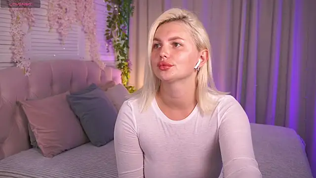 AmeliaWeells online show from 07-09-26, 05:08