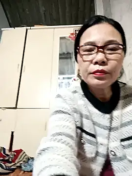 Nuna 689 online show from 03-03-26, 01:29