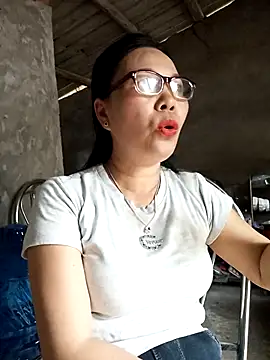 Nuna 689 online show from 05-07-26, 03:55