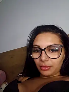 HiddendesireXO01 online show from 02-14-26, 08:53