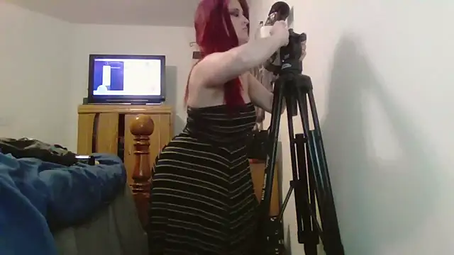 Snapshot of BusyB1983 chatting on 02-22-26, 04:37 BusyB1983 online show from 02-22-26, 04:37