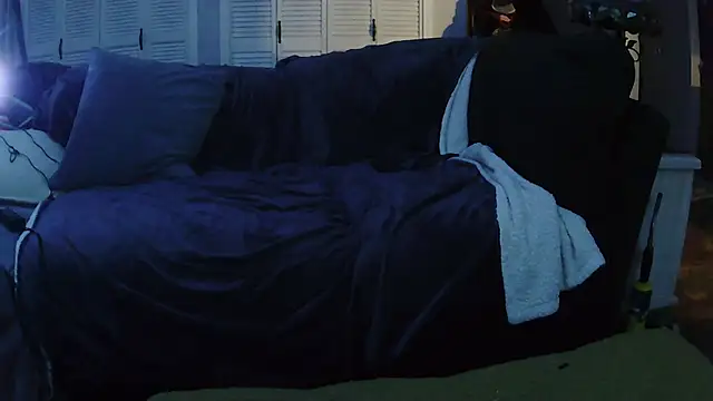 BusyB1983 online show from 03-11-26, 11:48