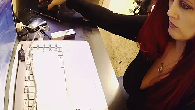 Snapshot of BusyB1983 chatting on 02-16-26, 08:24 BusyB1983 online show from 02-16-26, 08:24