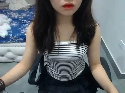 Alinana Miss01 online show from 03-06-26, 05:57