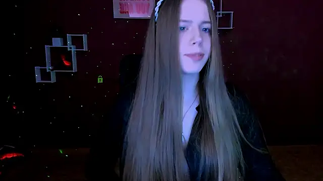 Snapshot of lumi_soft chatting on 02-19-26, 08:44 lumi soft online show from 02-19-26, 08:44