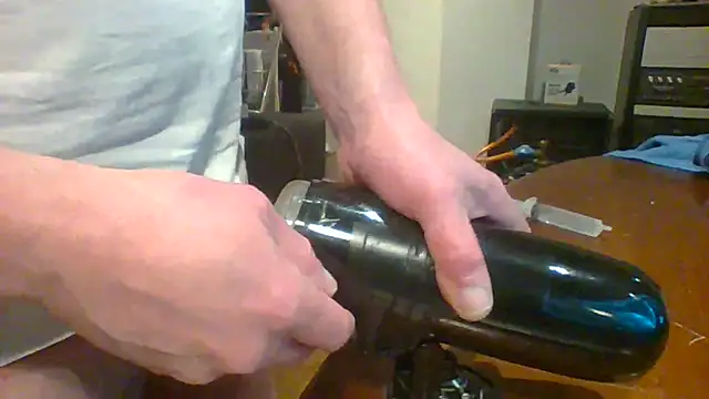 Snapshot of ludowrss chatting on 02-10-26, 07:35 ludowrss online show from 02-10-26, 07:35