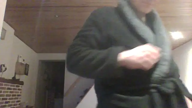 Snapshot of ludowrss chatting on 05-01-26, 02:38 ludowrss online show from 05-01-26, 02:38