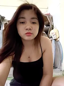 Pinks cool online show from 06-16-26, 02:39