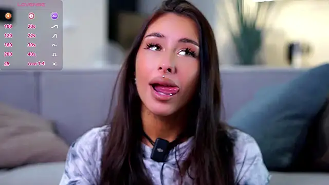 Snapshot of loseecontrol chatting on 02-11-26, 01:22 loseecontrol online show from 02-11-26, 01:22