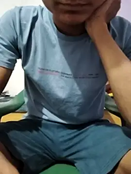 its rising star online show from 02-12-26, 07:41