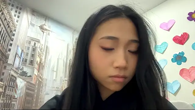 SweetMiaXO online show from 03-13-26, 04:01