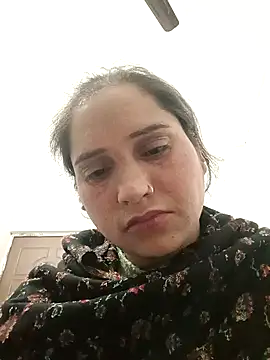 Cute-karisma1234 online show from 02-03-26, 04:56