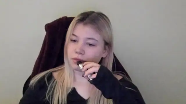 Lulu Di online show from 02-12-26, 11:26