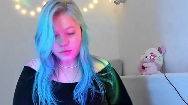 Lulu Di online show from 05-16-26, 10:31