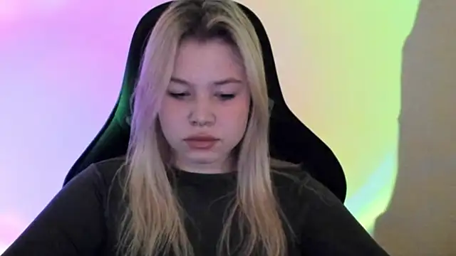 Lulu Di online show from 02-22-26, 02:14