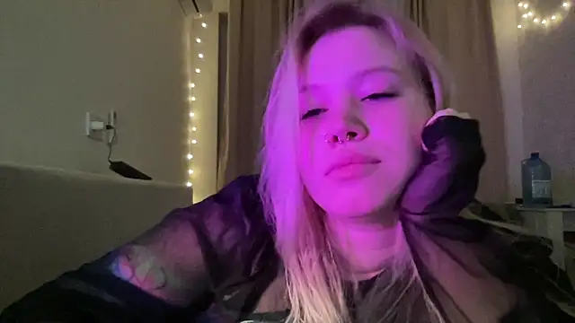 Lulu Di online show from 04-02-26, 08:04