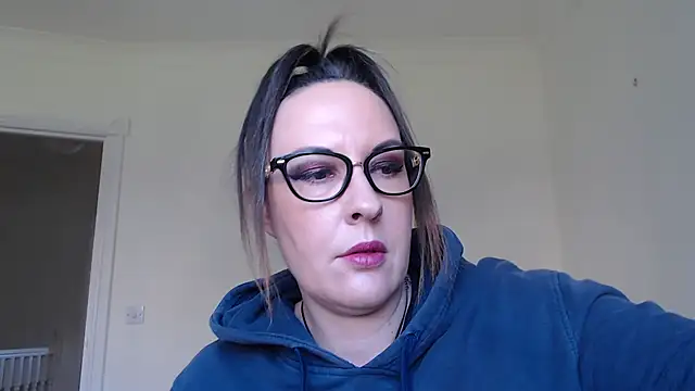 PsychicDominatrix online show from 04-06-26, 12:28