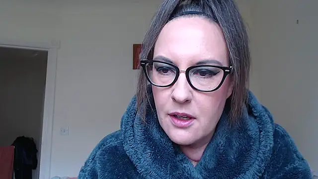 PsychicDominatrix online show from 06-11-26, 10:12