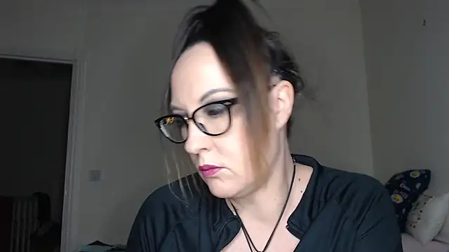 PsychicDominatrix online show from 02-08-26, 08:06