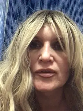 Snejnaya online show from 02-05-26, 02:24