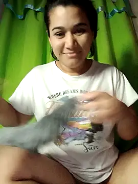 Snapshot of danagon16 chatting on 02-25-26, 06:57 danagon16 online show from 02-25-26, 06:57