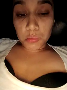 Snapshot of danagon16 chatting on 02-27-26, 06:24 danagon16 online show from 02-27-26, 06:24