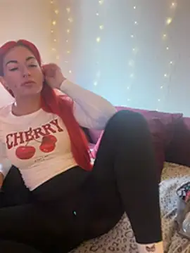 MrsRedFoxy online show from 03-15-26, 12:34