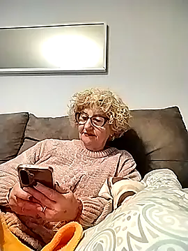 rosasuso online show from 04-06-26, 07:15