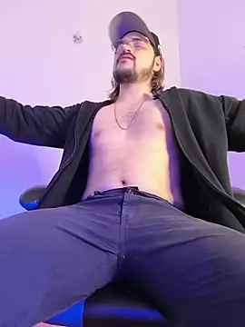 Snapshot of Derek_Vow chatting on 02-22-26, 12:35 Derek Vow online show from 02-22-26, 12:35