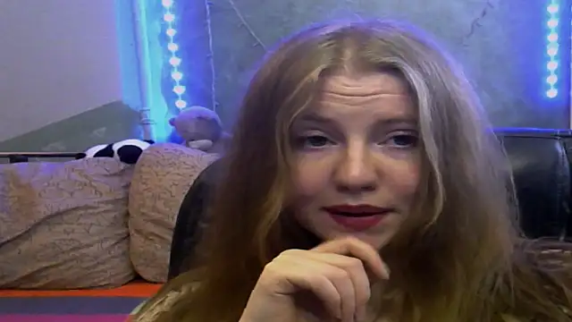 Snapshot of Space_Girls_699 chatting on 02-12-26, 10:04 Space Girls 699 online show from 02-12-26, 10:04