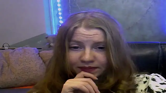 Snapshot of Space_Girls_699 chatting on 02-09-26, 12:03 Space Girls 699 online show from 02-09-26, 12:03