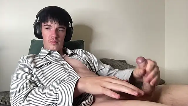 NovaTwinkx online show from 03-08-26, 06:17