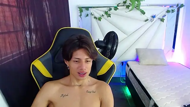 Didi hard online show from 03-23-26, 04:29