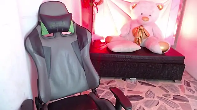 Didi hard online show from 04-21-26, 04:30