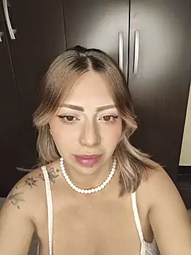 BellaDonna 16 online show from 06-10-26, 01:29