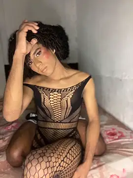 Iam AlexandraRey online show from 05-16-26, 06:12