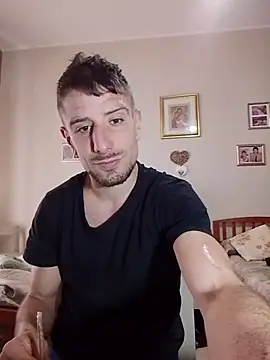 Mcsimotoro online show from 04-15-26, 01:04