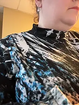 Snapshot of naughtynursejo chatting on 02-10-26, 06:51 naughtynursejo online show from 02-10-26, 06:51