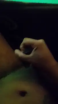 Snapshot of Luxfero76 chatting on 02-11-26, 12:43 Luxfero76 online show from 02-11-26, 12:43