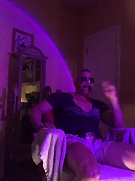 daddydonkey84 online show from 04-24-26, 06:59